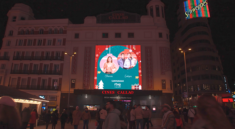 RTVE Desvela a sus Presentadores de Campanadas en un Espectacular Anuncio en Callao