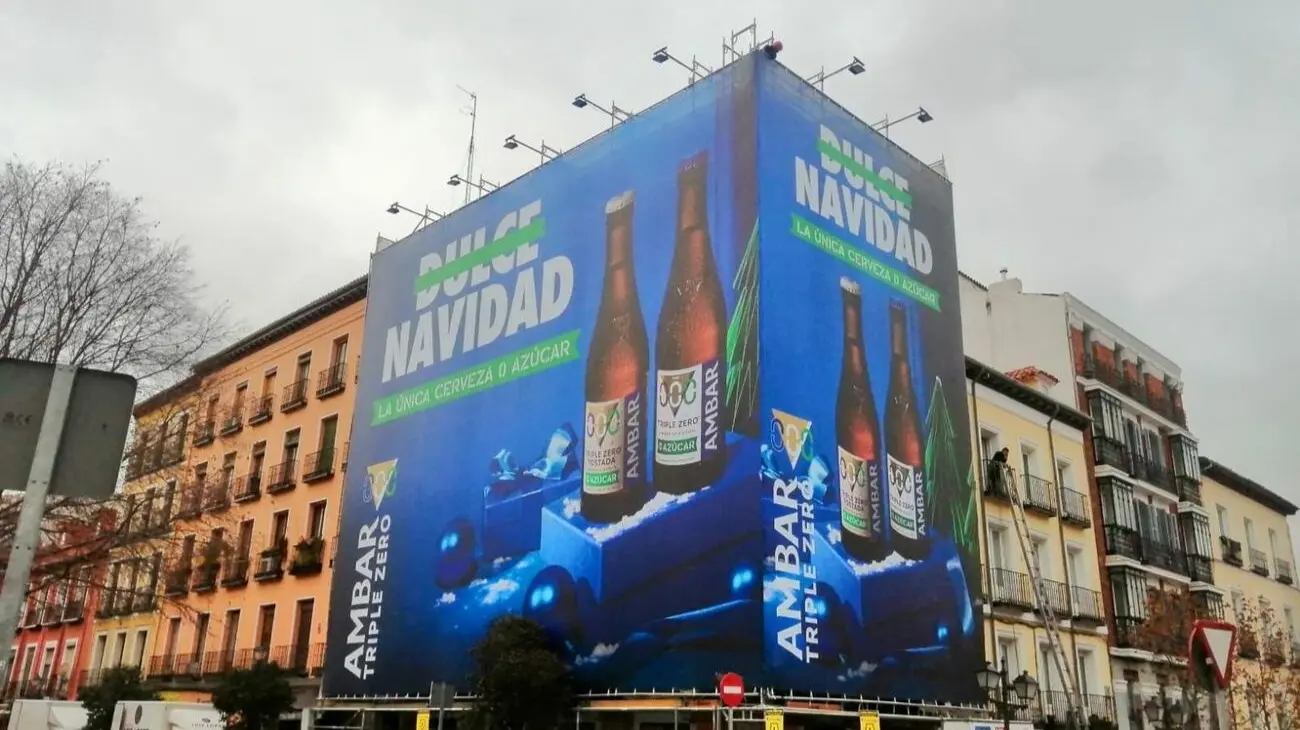 Ambar Triple Zero Lanza “Navidad... ¿Dulce Navidad?”: La Campaña que Desafía los Excesos con Humor y Cerveza 0,0 Azúcar