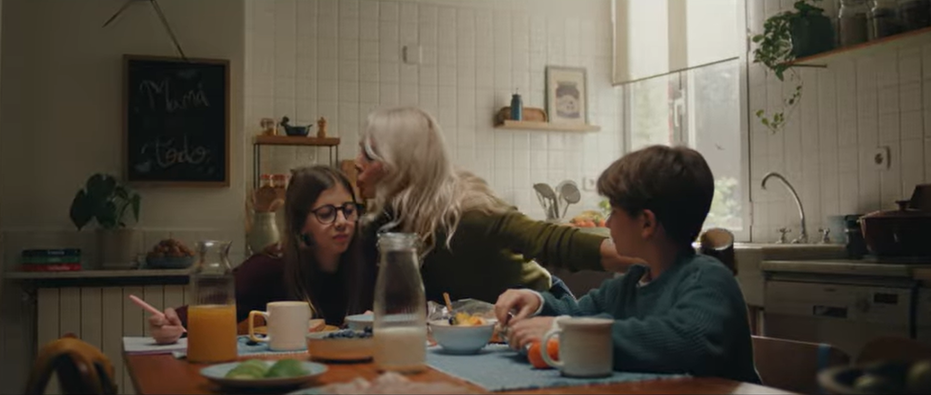 Belén Rueda y ElPozo reivindican la ternura como motor de las familias españolas