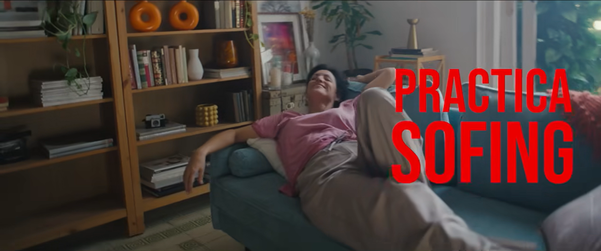 Conforama reactiva su campaña 'Sofing'